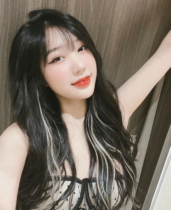 Hot Tiktoker Đặng Ngọc Bích Tuyền là ai?-7