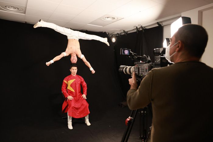 Quốc Nghiệp ngã từ độ cao 2m khi tập cùng Quốc Cơ ở Italy-2