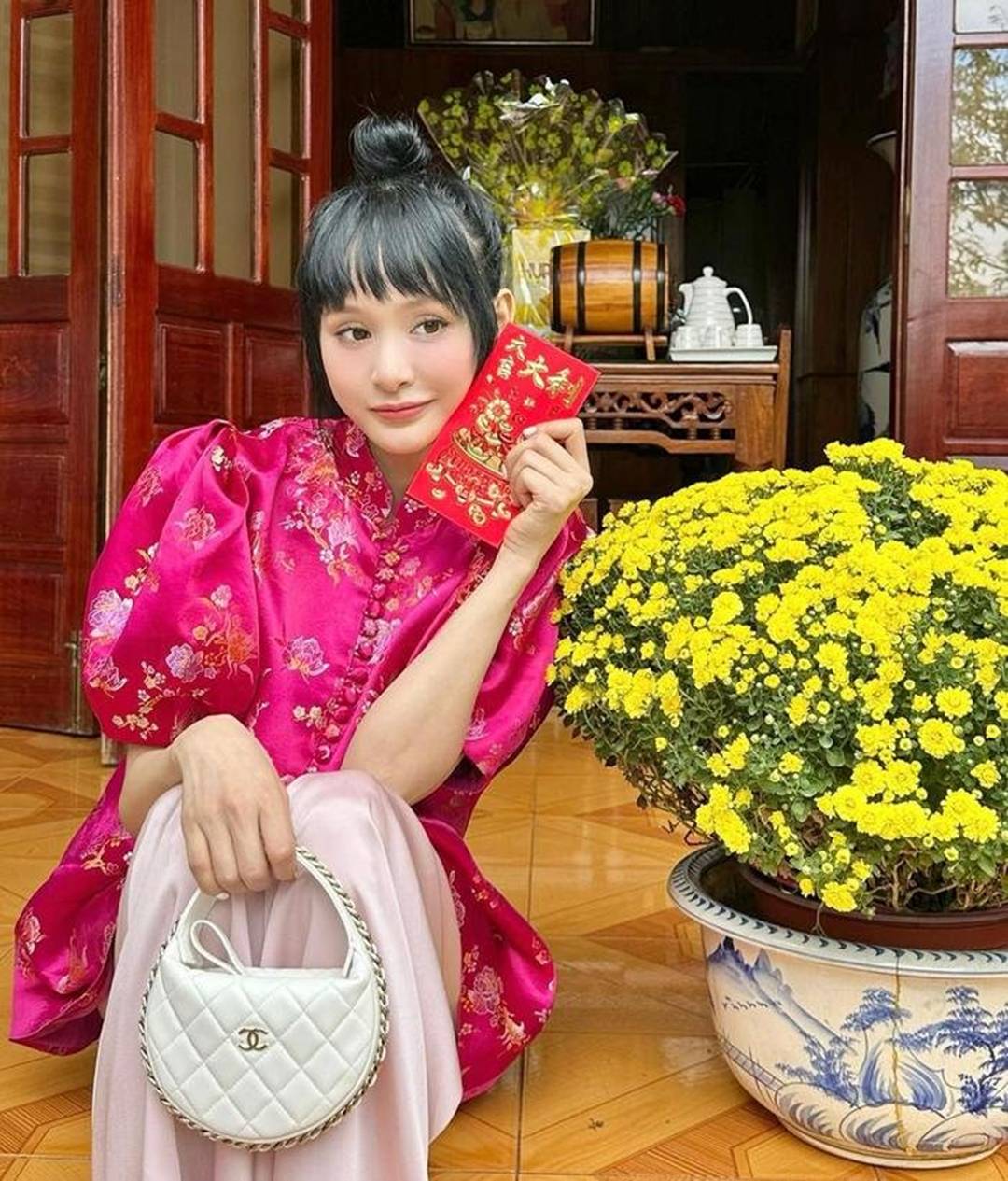 Gần một năm ồn ào anh em nương tựa bùng nổ, Hiền Hồ đón Tết ra sao?-1