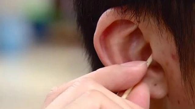 Người phụ nữ bị ung thư ống tai ngoài vì thói quen khó bỏ của nhiều người-2