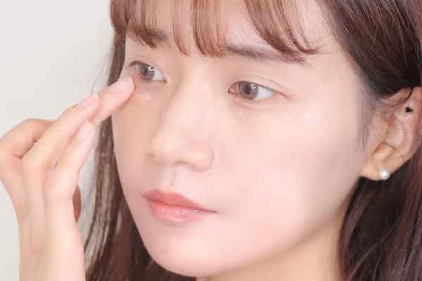 4 thứ trong tủ đồ mùa Xuân giúp phụ nữ Pháp ghi điểm thanh lịch và mặc đẹp-9