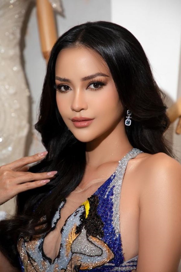 Muôn kiểu phản ứng của Hoa, Á hậu Việt khi bị tố chưa tốt nghiệp, lộ bảng điểm bết bát-5