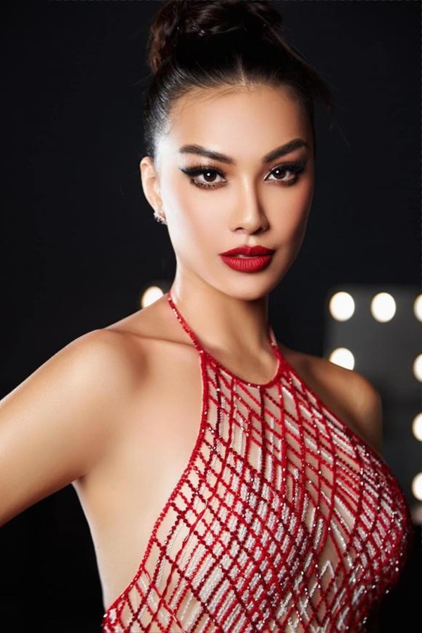 Muôn kiểu phản ứng của Hoa, Á hậu Việt khi bị tố chưa tốt nghiệp, lộ bảng điểm bết bát-12