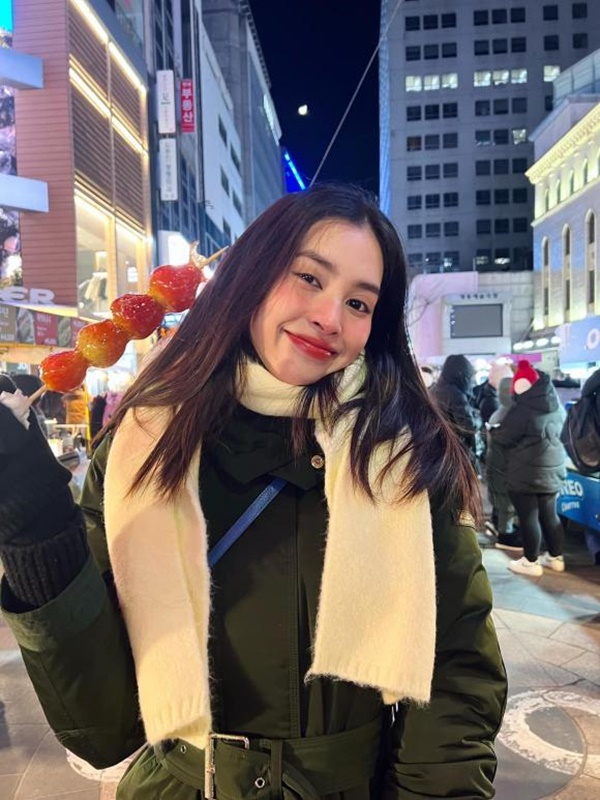 Muôn kiểu phản ứng của Hoa, Á hậu Việt khi bị tố chưa tốt nghiệp, lộ bảng điểm bết bát-14