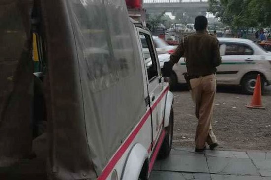 Rúng động bé gái 3 tuổi bị cưỡng hiếp tập thể ở Ấn Độ