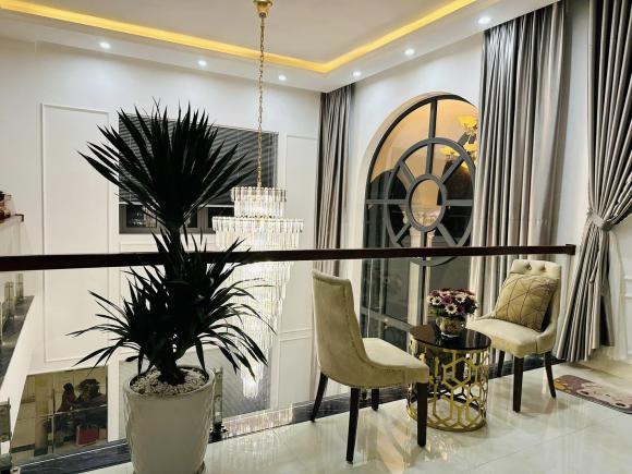 Cô gái 33 tuổi xây biệt thự tặng bố mẹ, dân mạng chỉ biết ngưỡng mộ-11