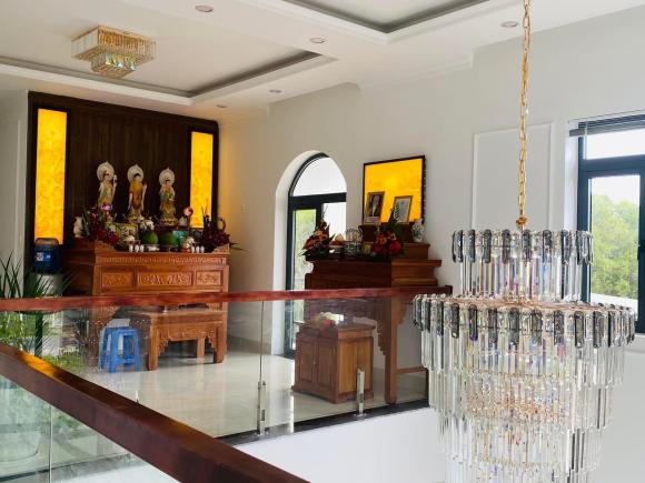 Cô gái 33 tuổi xây biệt thự tặng bố mẹ, dân mạng chỉ biết ngưỡng mộ-14