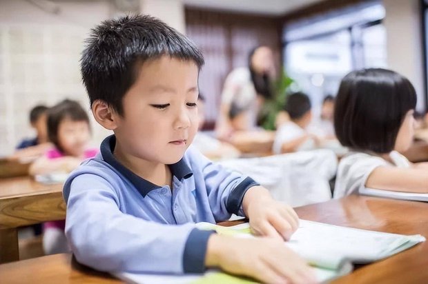 Nghiên cứu Đại học Oxford khiến nhiều cha mẹ giật mình: Hóa ra trẻ học kém đi đến từ nguyên nhân này-1