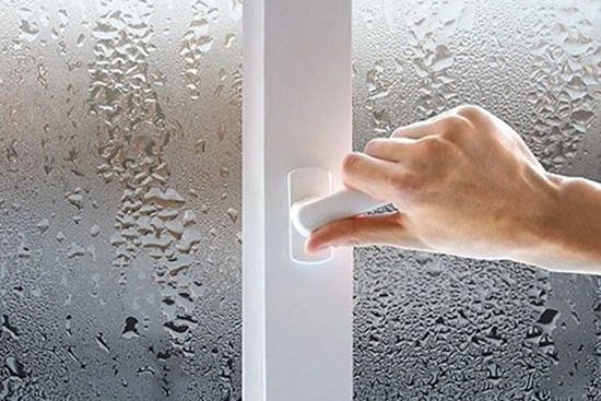 Mẹo chống nồm ẩm và những sai lầm tai hại khiến nhà ướt nhẹp