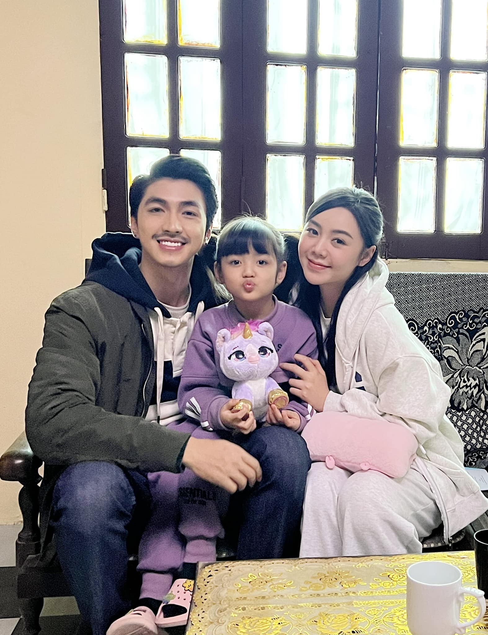 Những hình ảnh không được lên sóng của Đừng làm mẹ cáu-4