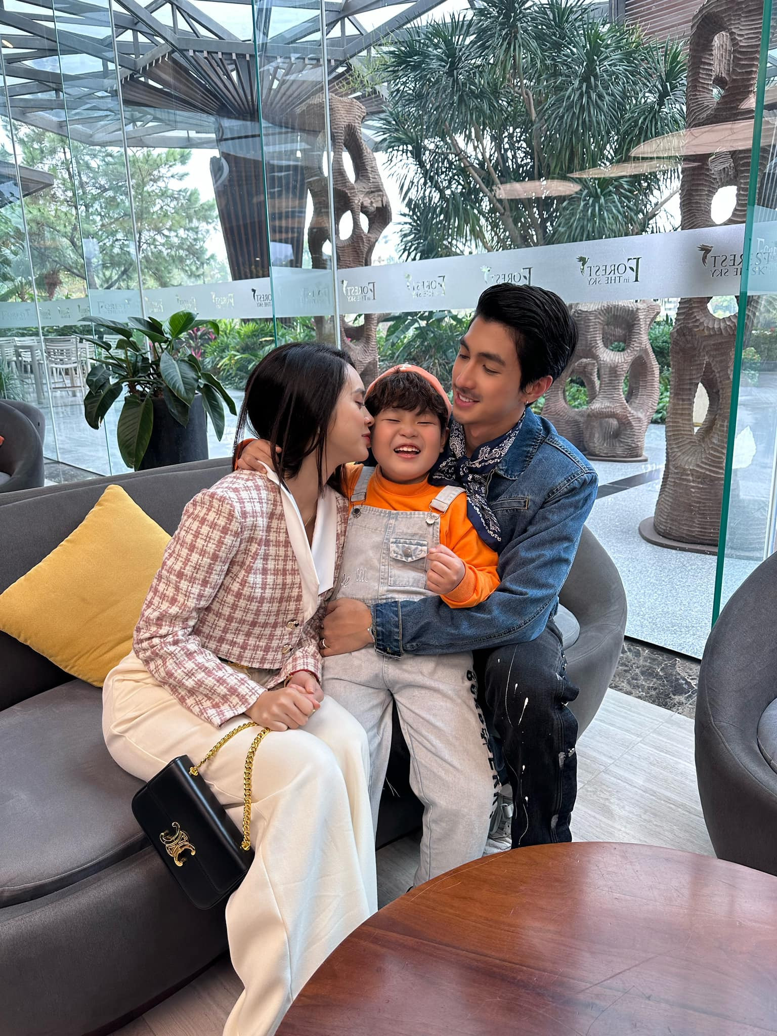 Những hình ảnh không được lên sóng của Đừng làm mẹ cáu-5