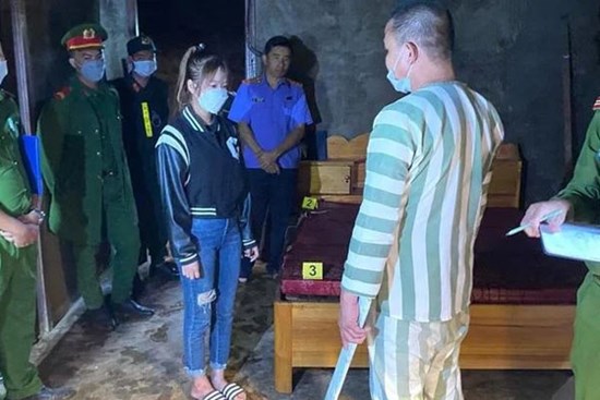 Khu chuồng bò cũ nhiều điểm nghi vấn vạch trần tội ác của gã đàn ông với nhân tình