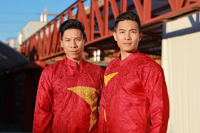 Quốc Cơ - Quốc Nghiệp xô xát trước giờ biểu diễn?-4