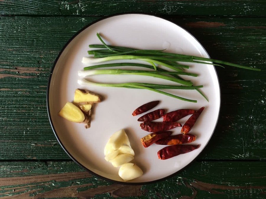 Cá rô phi kho tộ cho bữa tối ngon cơm-1