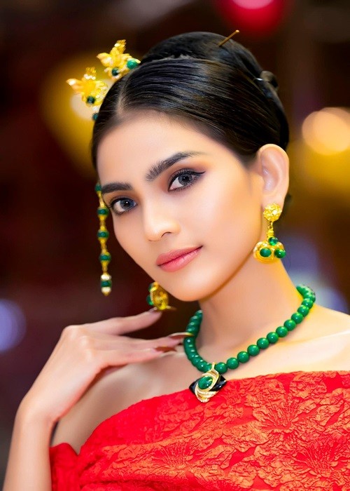 Mỹ nhân ăn chay hấp dẫn nhất châu Á Trương Thị May giờ ra sao?-1