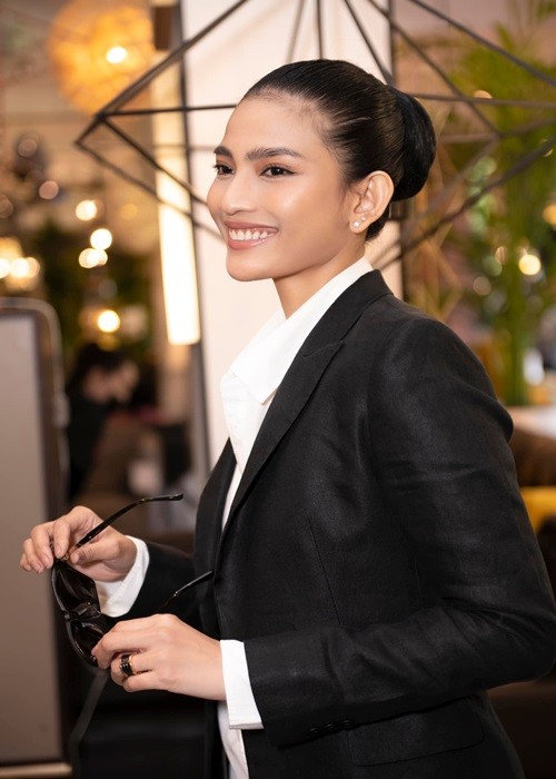 Mỹ nhân ăn chay hấp dẫn nhất châu Á Trương Thị May giờ ra sao?-10