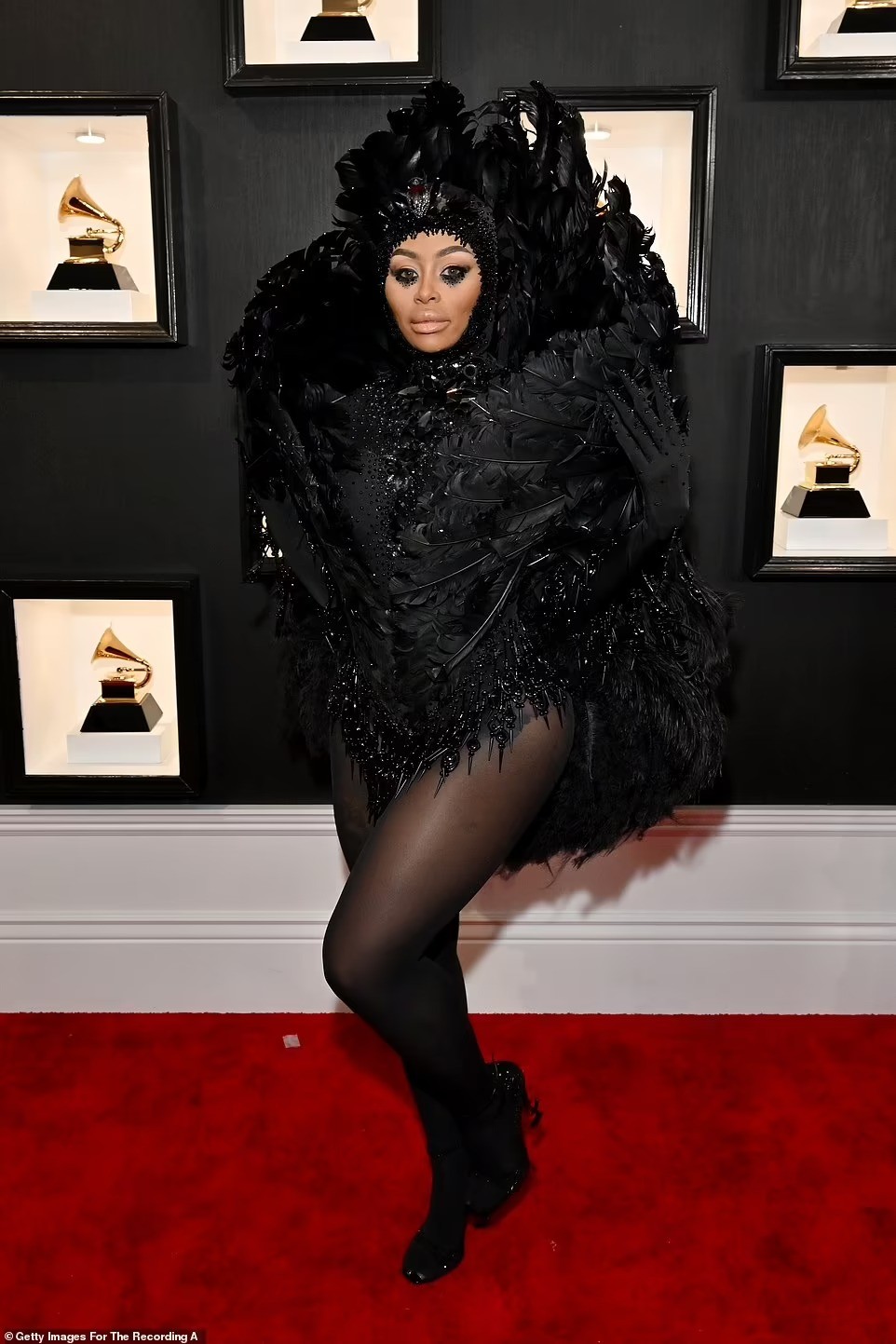 Váy thảm họa, xấu nhất thảm đỏ Grammy 2023-2