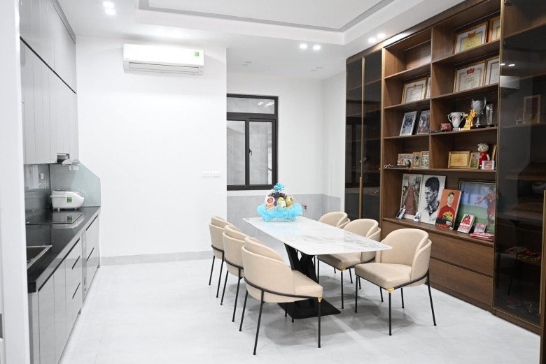 Đã mắt ngắm biệt phủ bạc tỷ cầu thủ Trần Đình Trọng vừa xây tặng bố mẹ-4