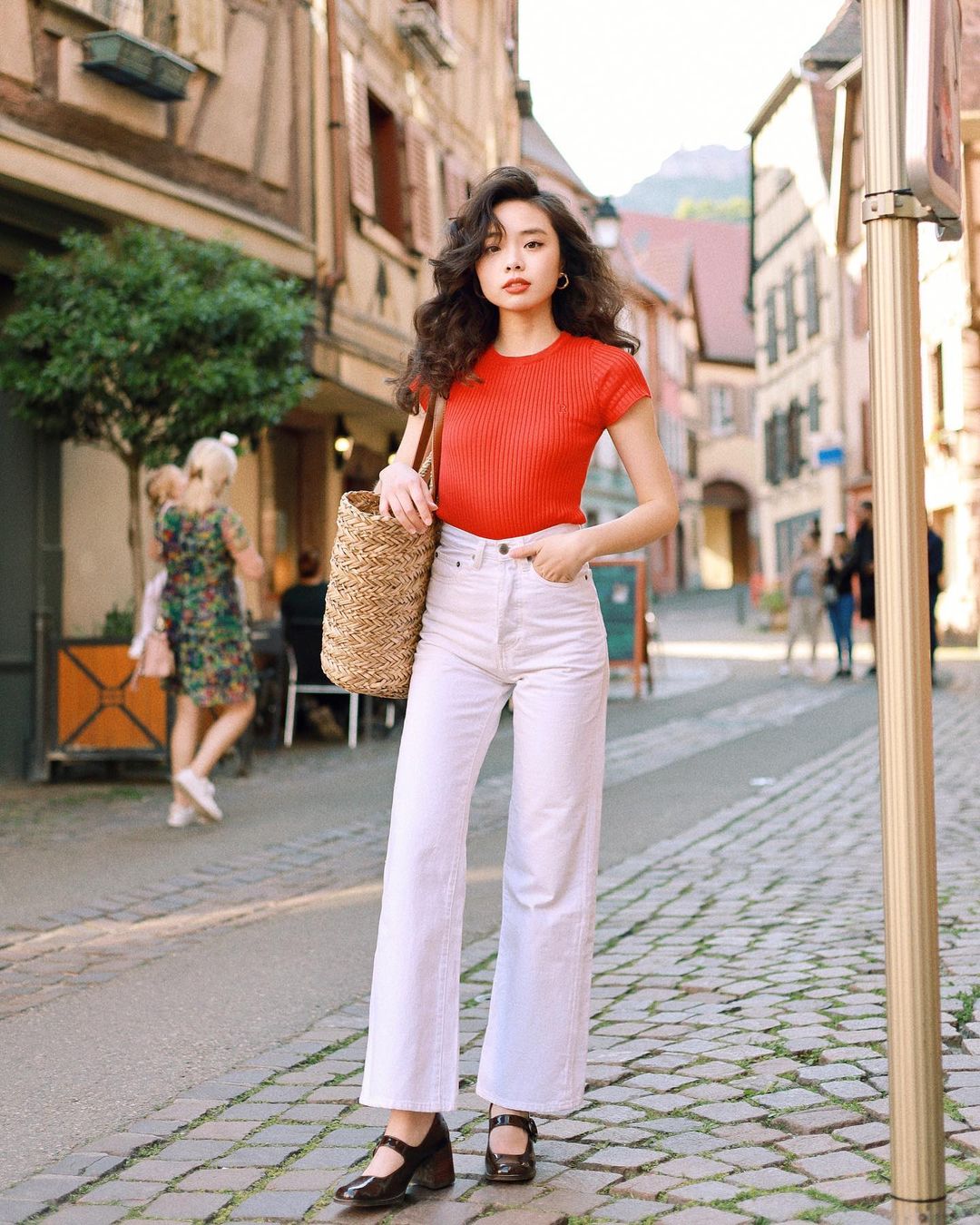 Công thức lên đồ 4 màu đơn giản mà thanh lịch của nàng blogger-7