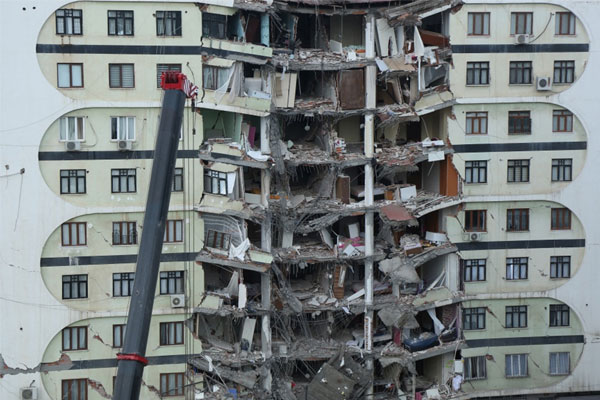 Hơn 3.800 người chết trong động đất hủy diệt ở Thổ Nhĩ Kỳ, Syria-1