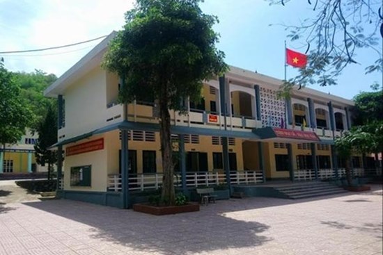 Kỷ luật loạt cán bộ vì vi phạm trong tuyển sinh