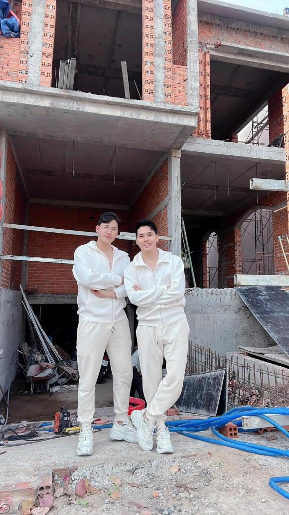 Sau biệt thự rộng 3.000 m2, Hà Trí Quang và bạn đời khoe ngôi nhà sắp hoàn thiện ở Sài Gòn-2
