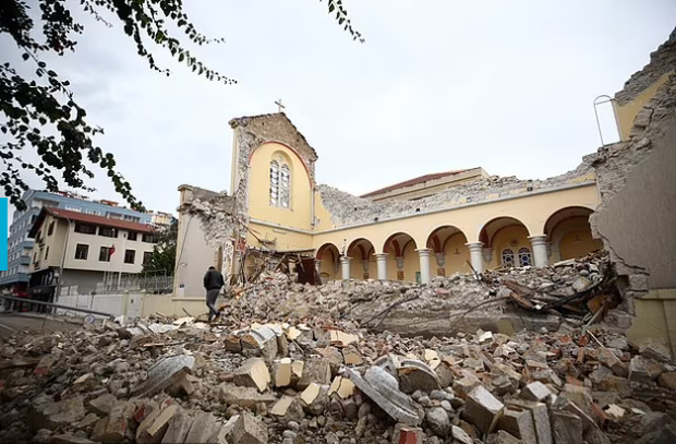 Chùm ảnh chứng minh mức độ tàn phá khủng khiếp của động đất ở Thổ Nhĩ Kỳ: Di tích lịch sử ngàn năm tuổi bị san phẳng trong chốc lát-8