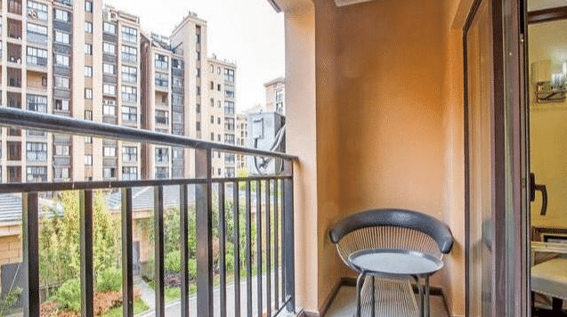 Phòng khách có ban công hay phòng ngủ có ban công thì tốt hơn? Hãy nghe kinh nghiệm thực tế từ người dùng để có lựa chọn tốt nhất-8