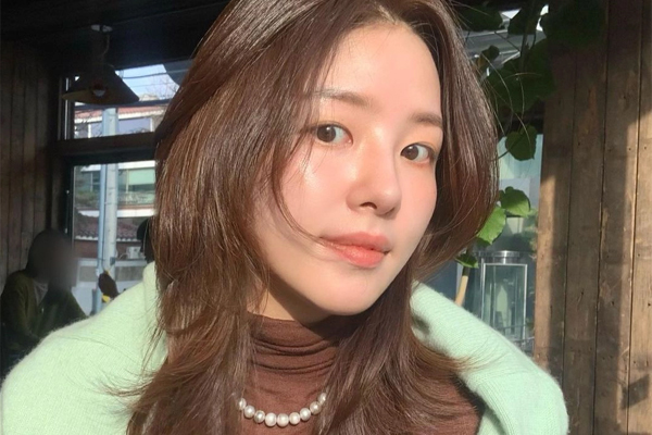 5 món thời trang công sở đã lỗi mốt-6