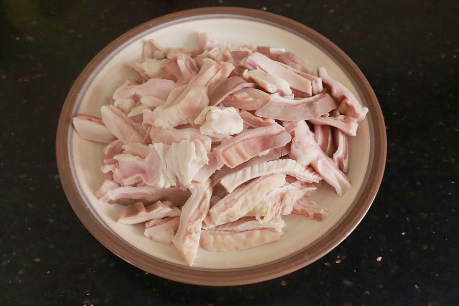 Bao tử hầm hạt sen: Món ngon bổ dưỡng lúc giao mùa-1