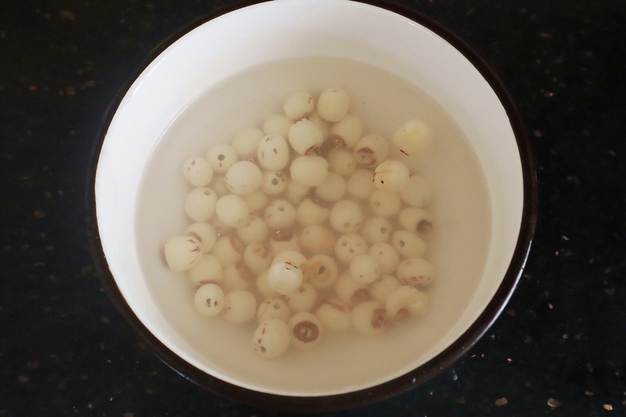 Bao tử hầm hạt sen: Món ngon bổ dưỡng lúc giao mùa-2