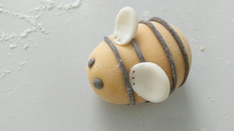 Cách làm bánh bao hình con ong đơn giản, dễ thương cho bé-12