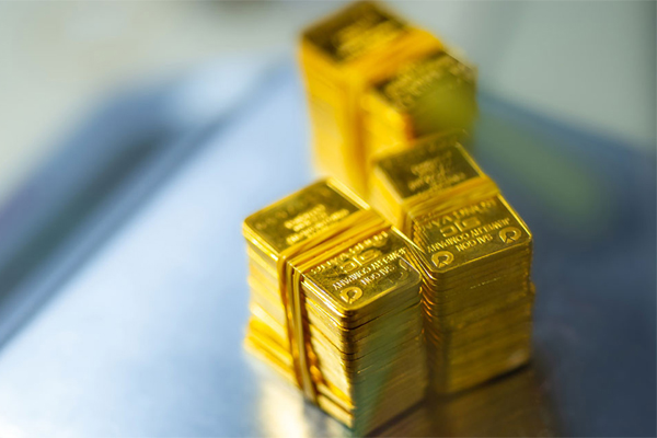 Giá vàng hôm nay 8/2: USD tăng vọt, vàng chịu áp lực giảm mạnh-1