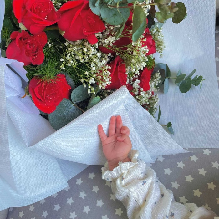 Được khuyên con ngủ thì tranh thủ ngủ theo, vợ Phan Mạnh Quỳnh đáp trả, dân mạng đồng thanh: Đúng nhận, sai cãi-2