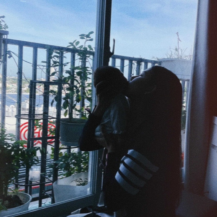 Được khuyên con ngủ thì tranh thủ ngủ theo, vợ Phan Mạnh Quỳnh đáp trả, dân mạng đồng thanh: Đúng nhận, sai cãi-4