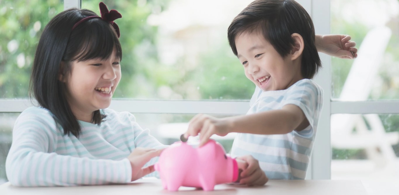 3 loại tiền cha mẹ tuyệt đối không được cho con: Tưởng hay ho, hào phóng nhưng thực chất đang hại con ngấm ngầm”-1