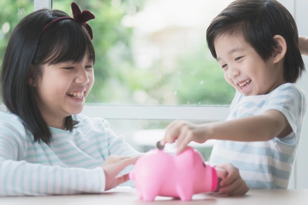 Cháu gái Lê Giang ăn chay từ nhỏ, bé xíu đã ở nhà 10 tỷ, vi vu nước ngoài-6