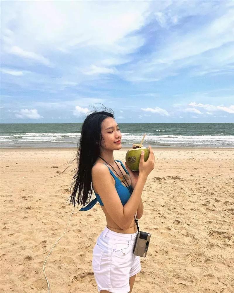 Bạn gái thả dáng gợi cảm, Đoàn Văn Hậu phản ứng gây bất ngờ-5