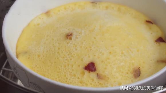 Đừng uống sữa chua trực tiếp nữa, cho 2 quả trứng vào khuấy đều, món bánh mềm và ngọt, trẻ em nhà bạn sẽ rất thích-14