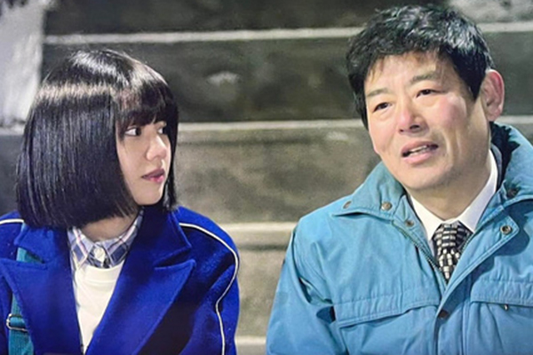 Choáng váng khi biết mối quan hệ của bạn trai với người bán vé số-1