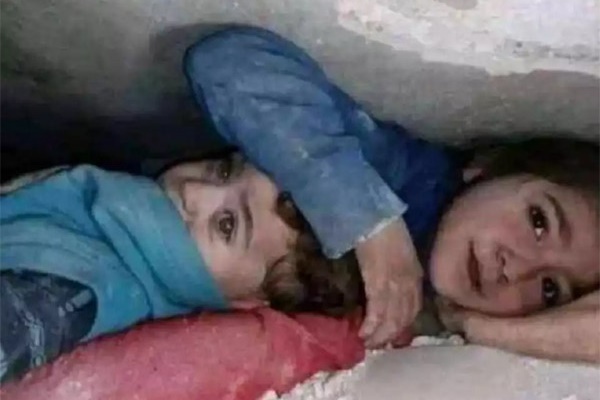 Con người có thể sống bao lâu khi mắc kẹt?-1