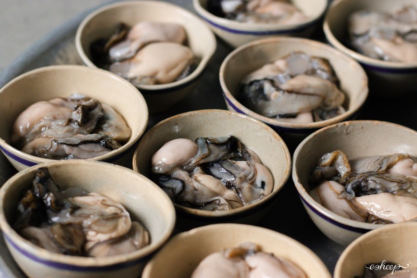 Cách làm hàu nướng phô mai thơm ngậy bằng nồi chiên không dầu-2