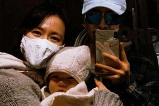 Công ty lên tiếng vụ ảnh con trai Son Ye Jin – Hyun Bin bị rò rỉ