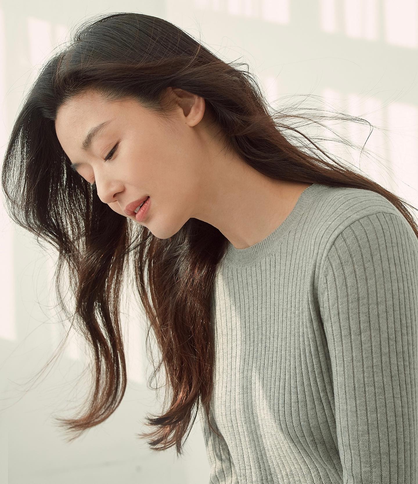 Chiêu thu nhỏ lỗ chân lông, giúp da láng mịn ngay từ bước rửa mặt-2