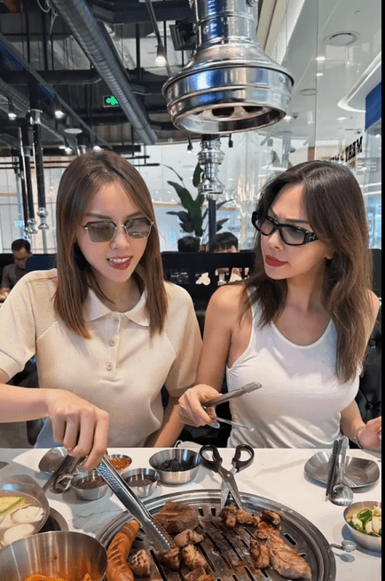 Kỳ Duyên - Minh Triệu cùng nhau đi ăn uống, nàng Hậu có hành động troll nửa kia cực hài-1