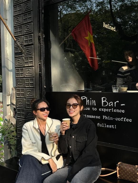 Kỳ Duyên - Minh Triệu cùng nhau đi ăn uống, nàng Hậu có hành động troll nửa kia cực hài-6