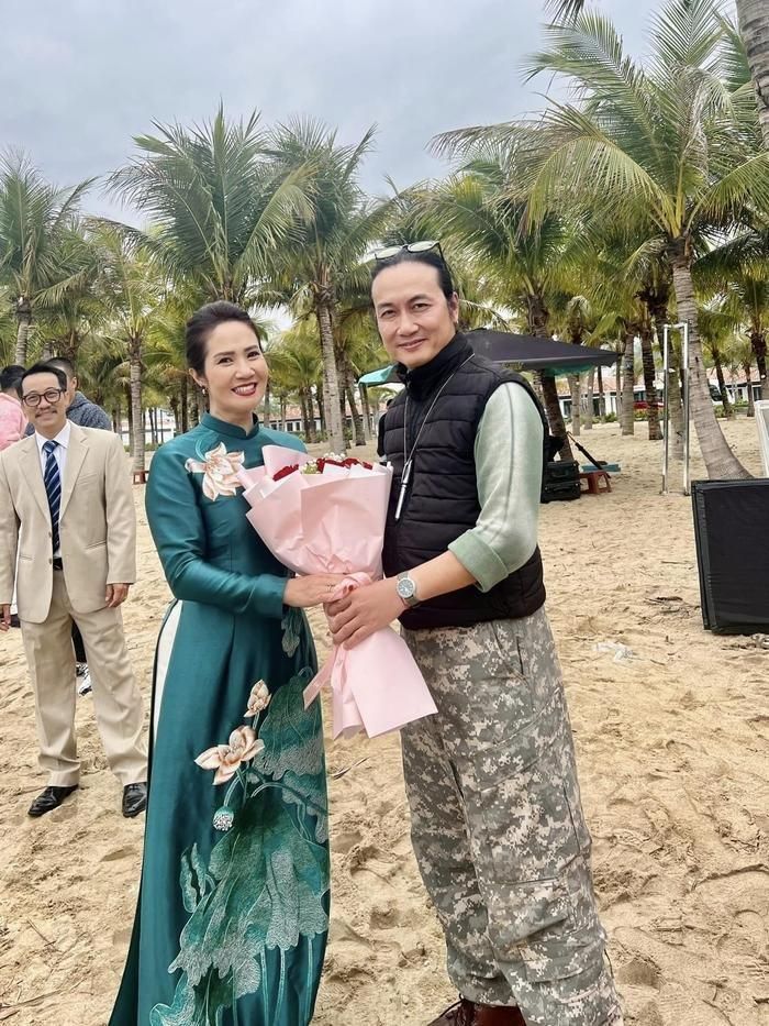 Đừng Làm Mẹ Cáu lộ tập cuối: Hai cặp đôi chính Quân - Hạnh và Khôi - Vy làm đám cưới tập thể?-2