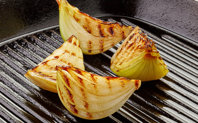 Cách nấu nước dùng ngọt thơm tự nhiên không cần xương hay mì chính-4