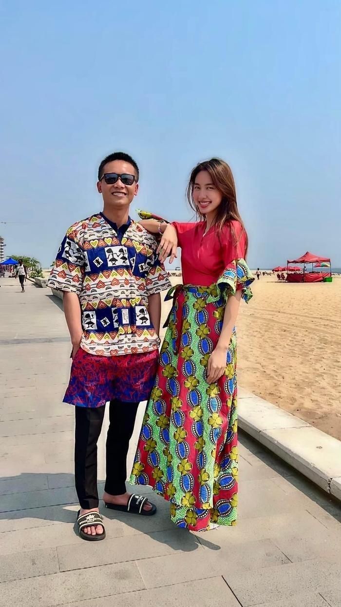 Quang Linh Vlog và Thùy Tiên khi chạm mặt nhau, netizen nhiệt tình đẩy thuyền: Ánh mắt nói lên tất cả-1