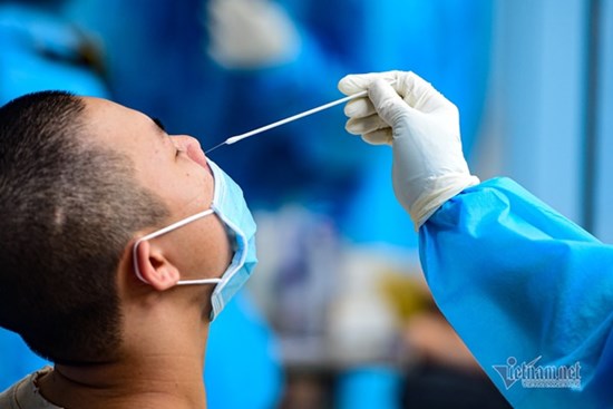 Bộ Y tế: Từ 1/4, Covid-19 là bệnh nghề nghiệp được hưởng bảo hiểm xã hội